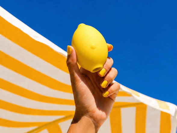 Lemon Crush Clitoral Stimulator with Pleasure Air – Yellow